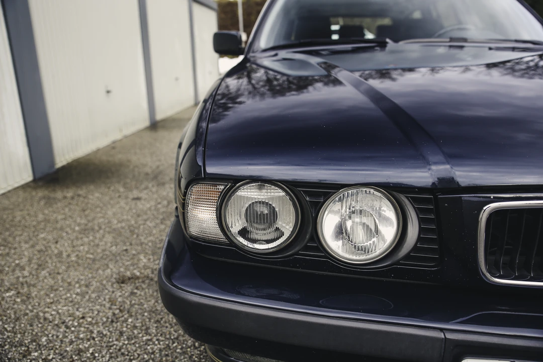 1996 BMW Alpina B10 - Image 25 of 31