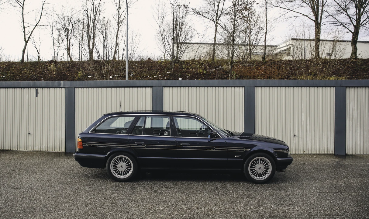 1996 BMW Alpina B10 - Image 17 of 31