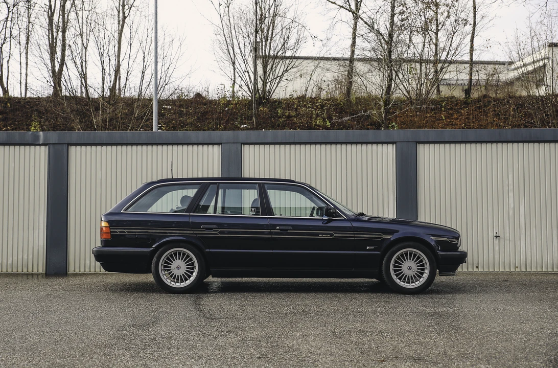 1996 BMW Alpina B10 - Image 9 of 31