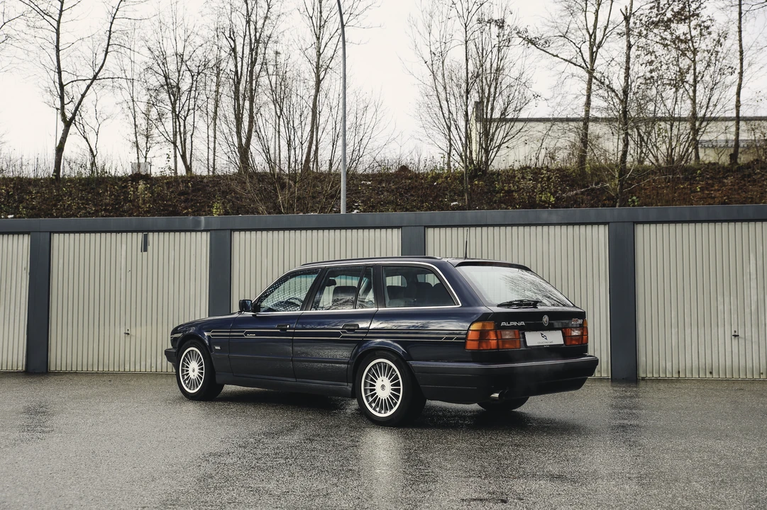 1996 BMW Alpina B10 - Image 6 of 31