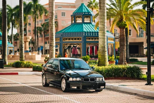 1996 BMW 318ti Club Sport