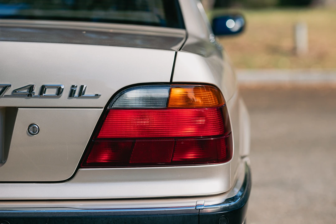 1996 BMW E38 7 Series - Image 23 of 31