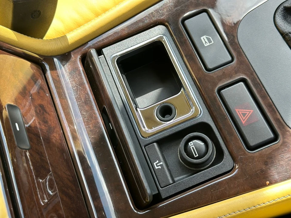 1996 BMW E38 750i & 750iL Sedan - Image 28 of 30