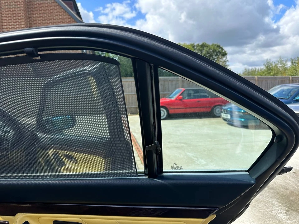 1996 BMW E38 750i & 750iL Sedan - Image 21 of 30