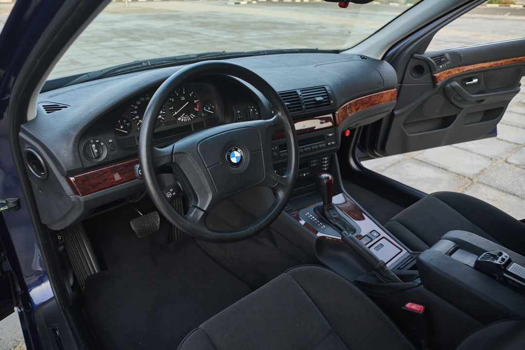 1989 BMW E39 5 Series - Image 4 of 16
