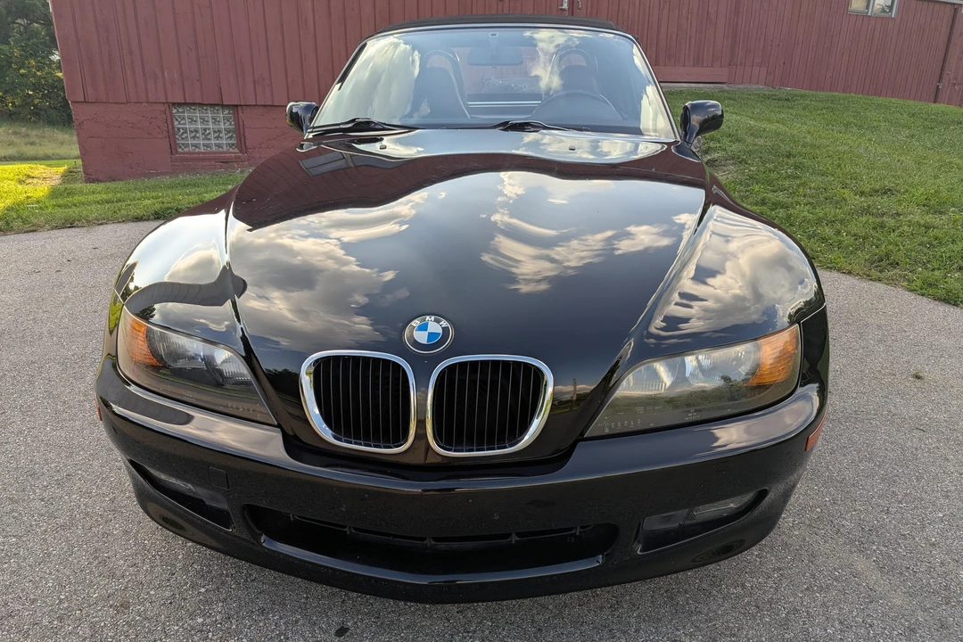 1996 BMW Z3 Roadster - Image 2 of 31