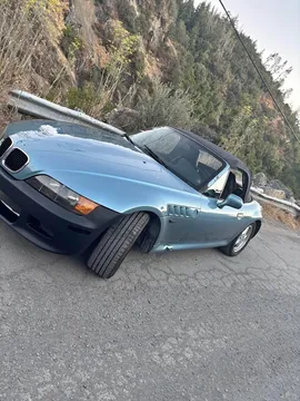 1996 BMW Z3 4-Cyl Roadster 2D