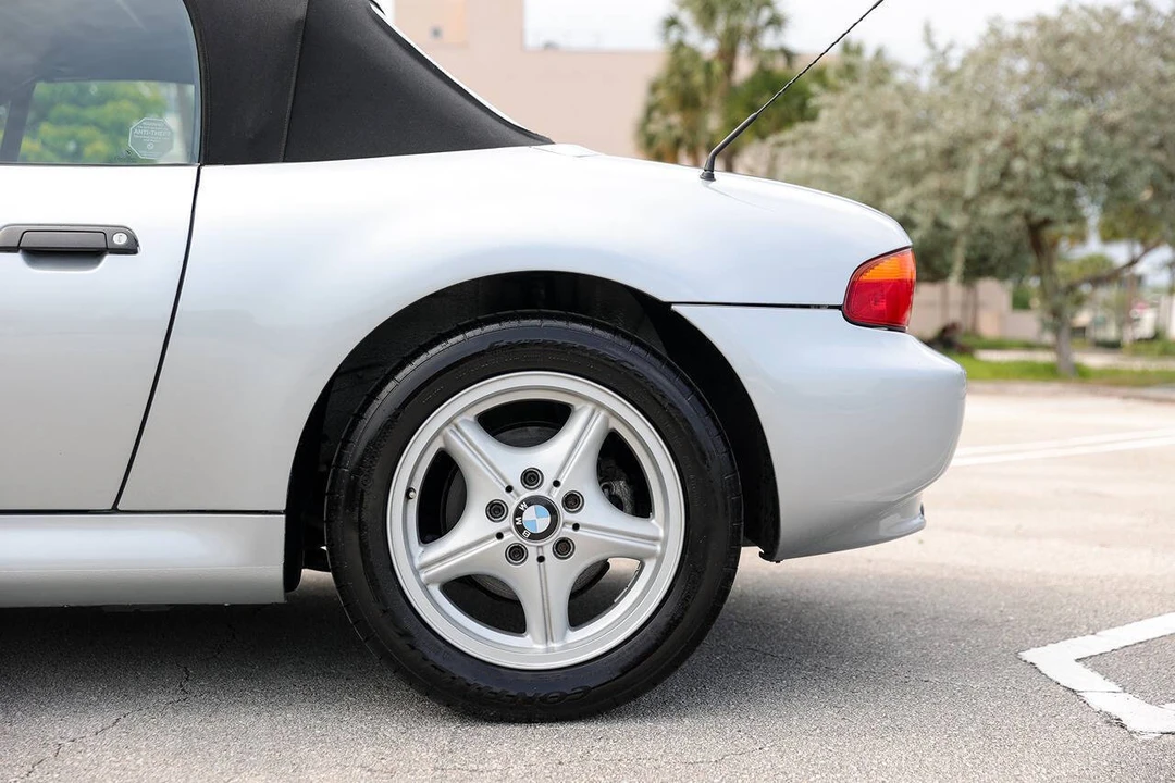1996 BMW Z3 Roadster - Image 30 of 31