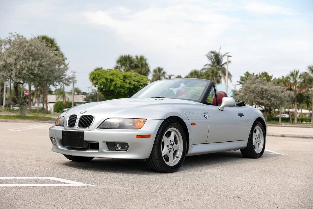 1996 BMW Z3 Roadster - Image 2 of 31