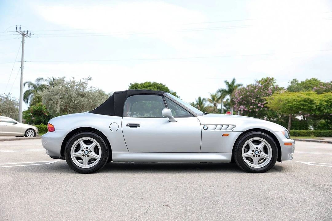 1996 BMW Z3 Roadster - Image 10 of 31