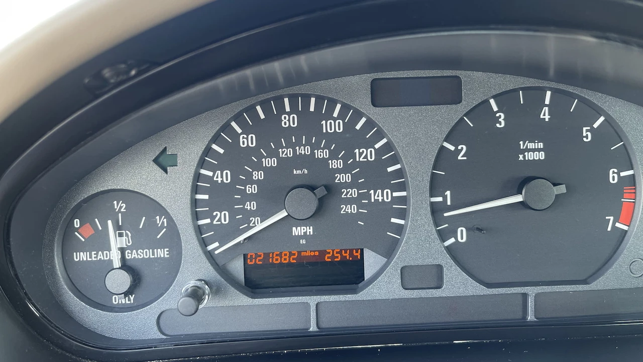1996 BMW Z3 Roadster - Image 6 of 8