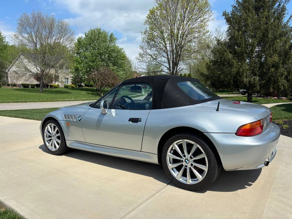 1996 BMW Z3 Roadster - Image 2 of 13