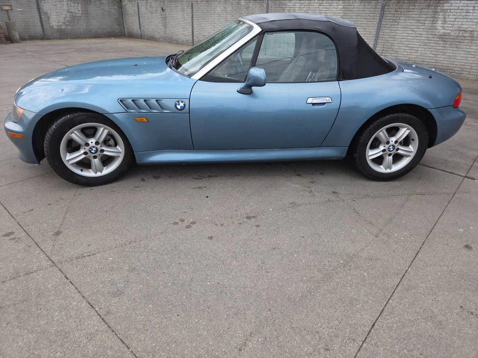 1996 BMW Z3 Roadster - Image 2 of 5