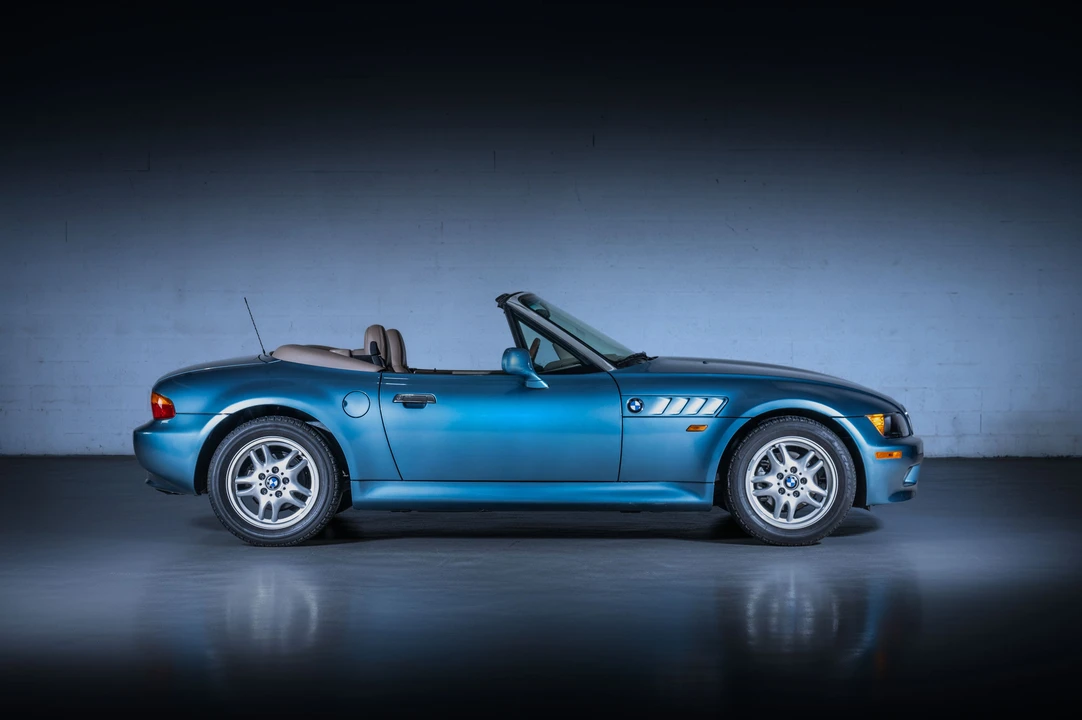 1996 BMW Z3 Roadster - Image 2 of 31