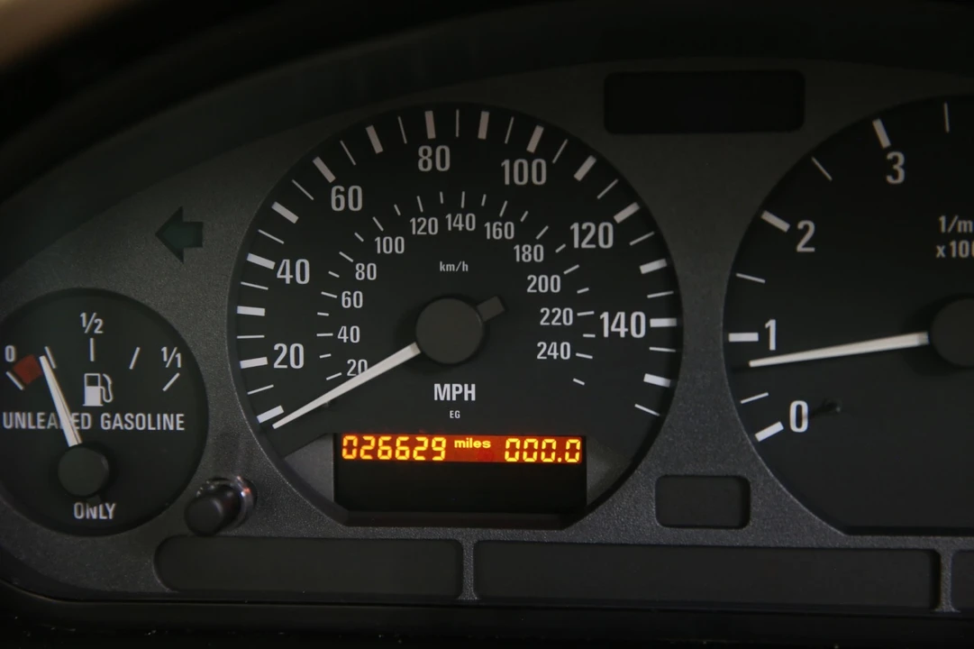 1996 BMW Z3 Roadster - Image 8 of 31