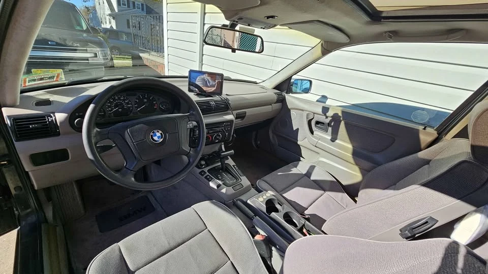 1996 BMW E36/5 3 Series Compact - Image 6 of 10