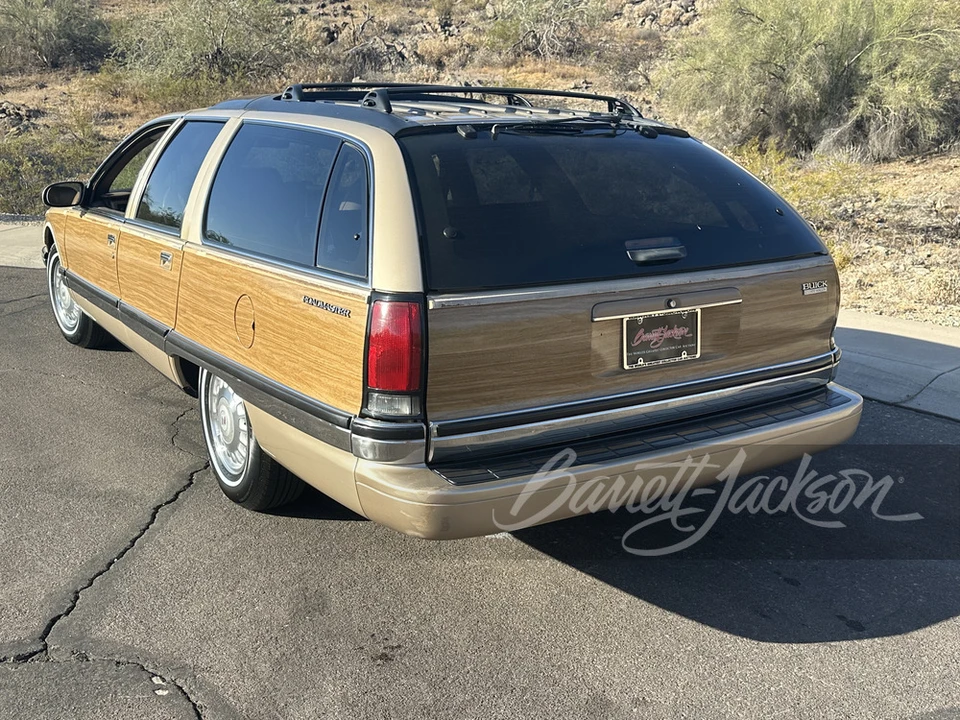 1996 Buick Roadmaster - Image 5 of 21