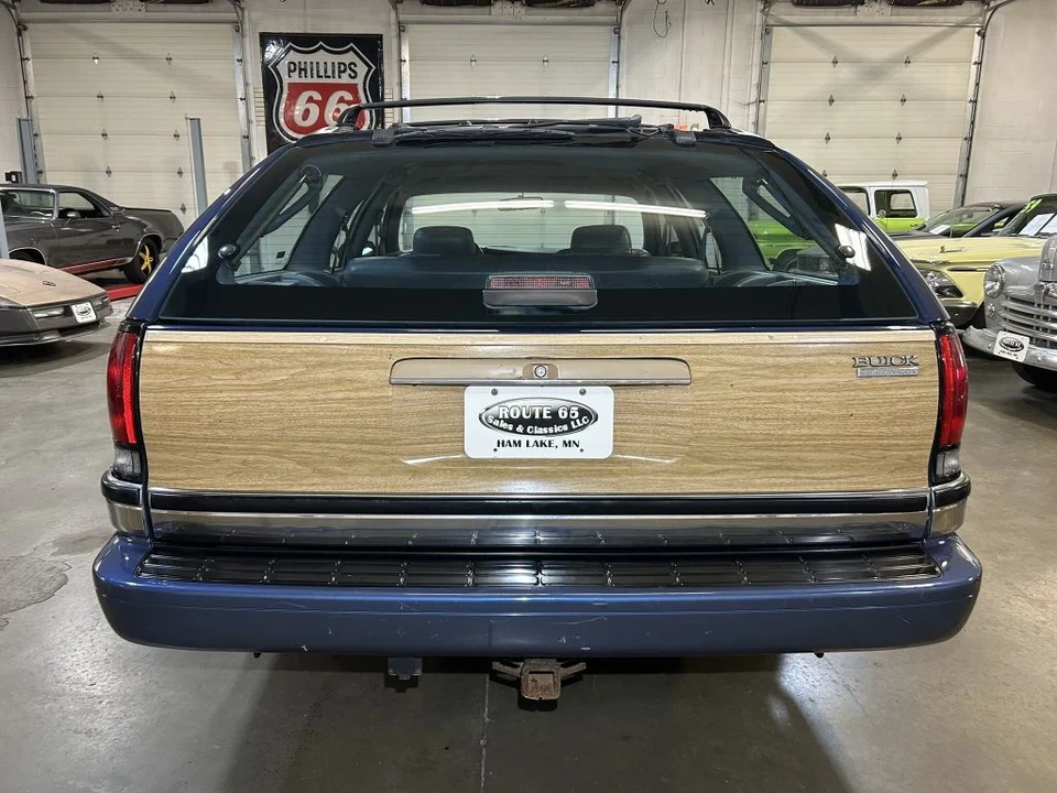 1996 Buick Roadmaster - Image 6 of 21