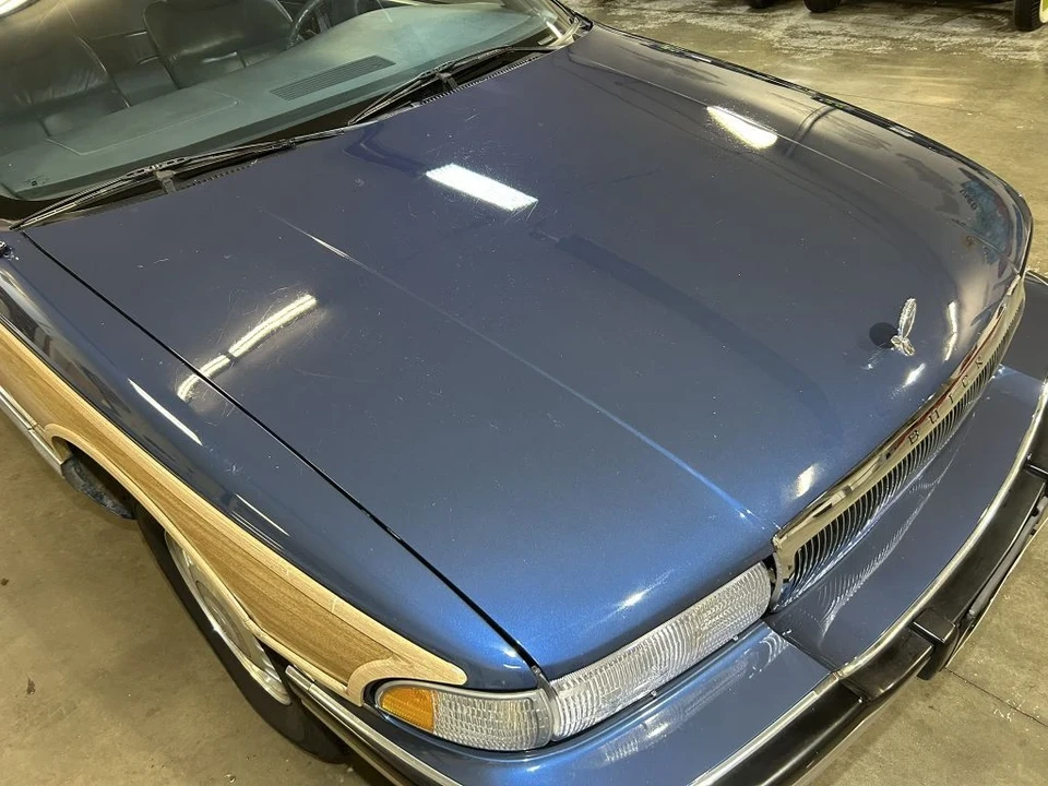 1996 Buick Roadmaster - Image 13 of 21