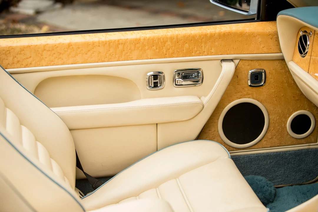 1996 Bentley Azure 1st Gen - Image 10 of 22