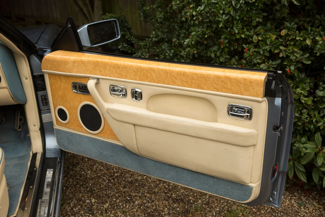 1996 Bentley Azure 1st Gen - Image 11 of 22