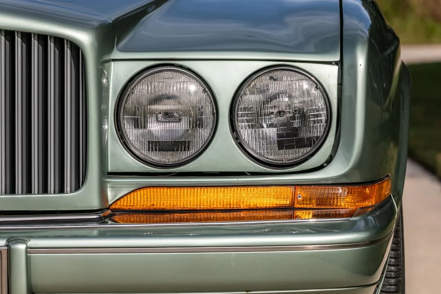 1996 Bentley Azure 1st Gen - Image 10 of 31