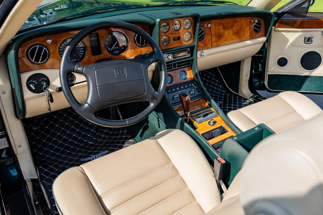1996 Bentley Azure 1st Gen - Image 25 of 31
