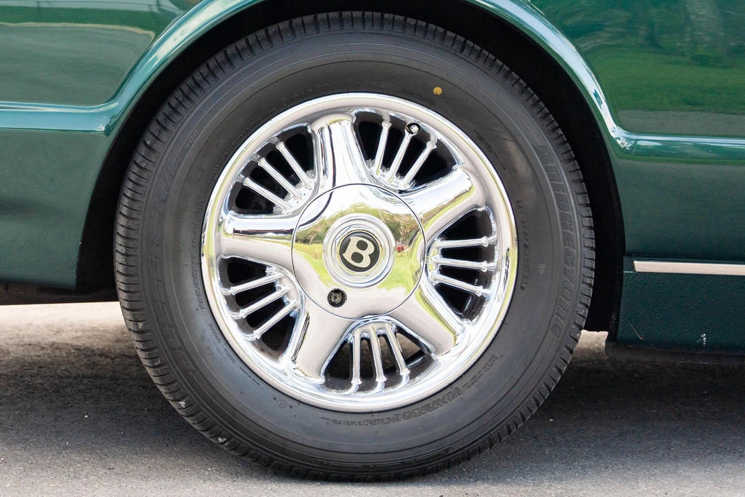 1996 Bentley Azure 1st Gen - Image 23 of 31