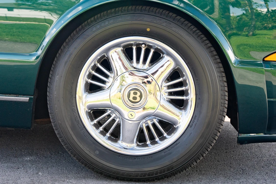 1996 Bentley Azure 1st Gen - Image 24 of 31