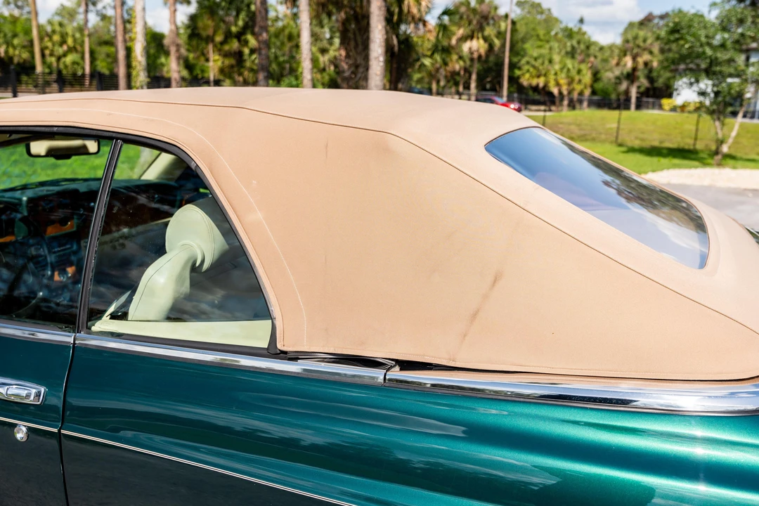 1996 Bentley Azure 1st Gen - Image 15 of 31