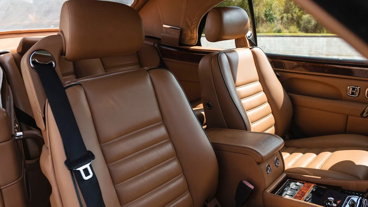 1996 Bentley Azure 1st Gen - Image 12 of 31