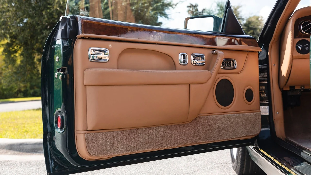 1996 Bentley Azure 1st Gen - Image 6 of 31