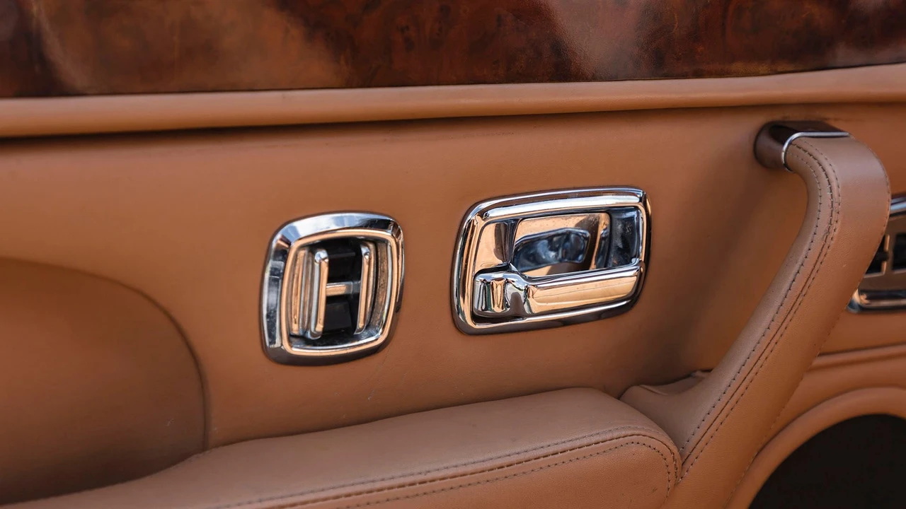 1996 Bentley Azure 1st Gen - Image 10 of 31