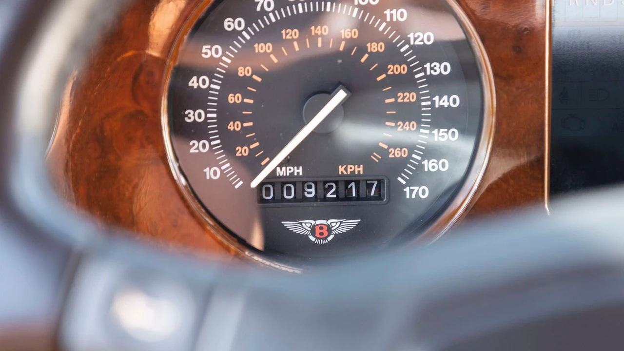 1996 Bentley Azure 1st Gen - Image 13 of 31