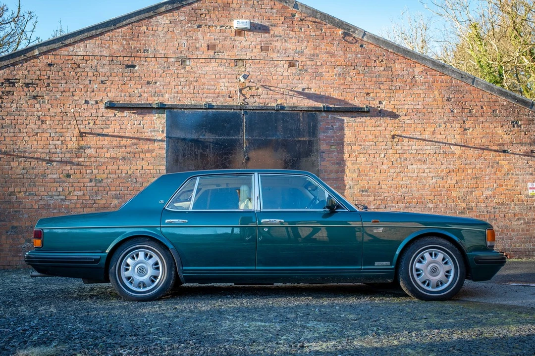 1996 Bentley Brooklands - Image 24 of 30