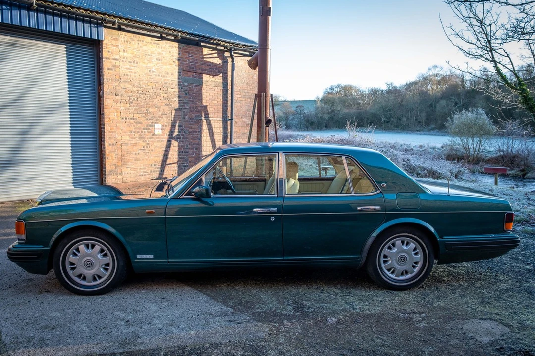 1996 Bentley Brooklands - Image 8 of 30