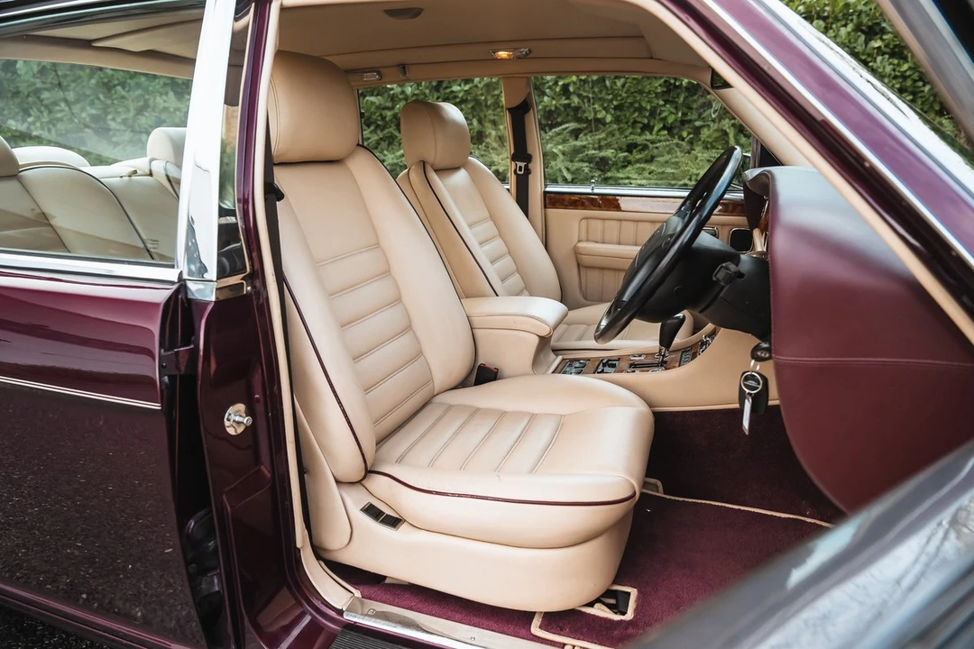 1996 Bentley Brooklands - Image 18 of 30