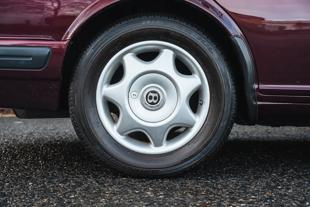1996 Bentley Brooklands - Image 6 of 30