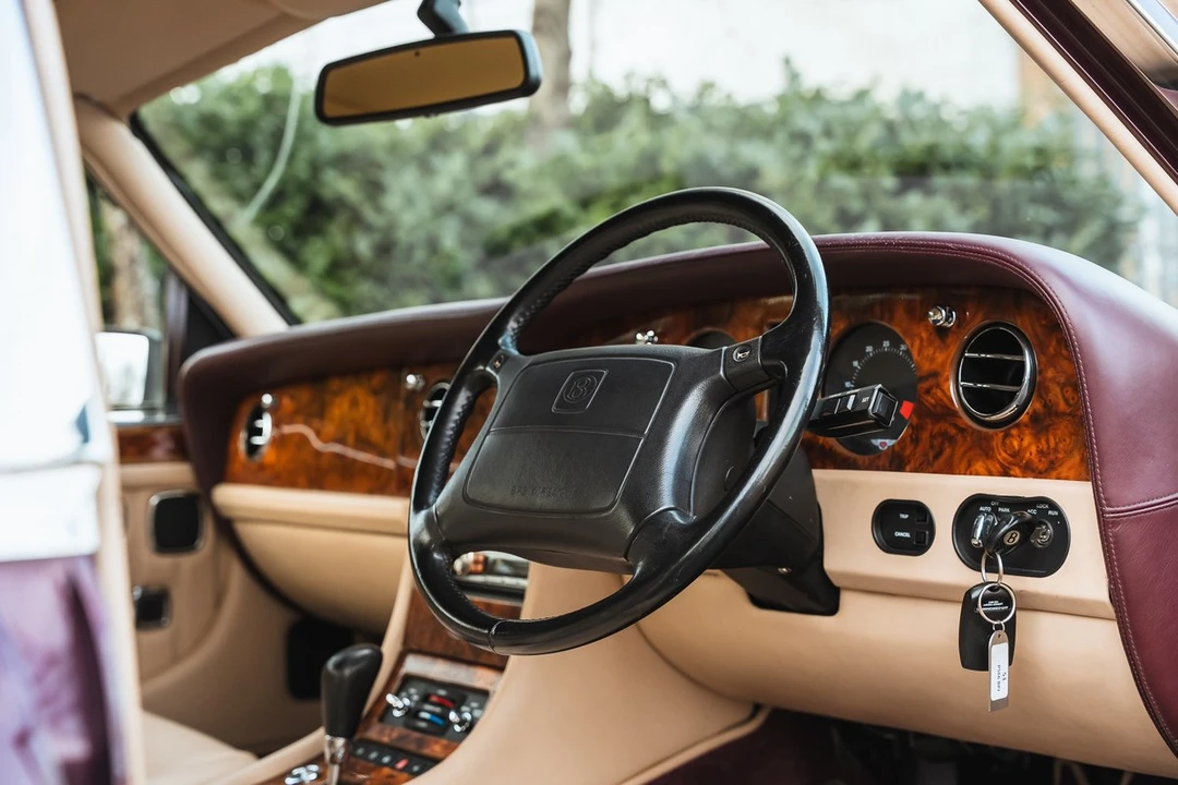 1996 Bentley Brooklands - Image 14 of 30