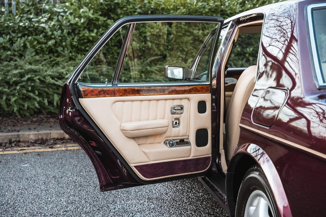 1996 Bentley Brooklands - Image 24 of 30
