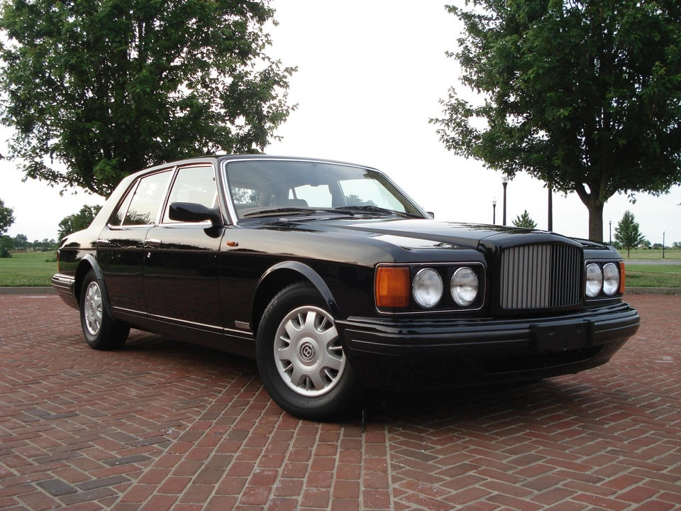 1996 Bentley Brooklands - Image 9 of 31