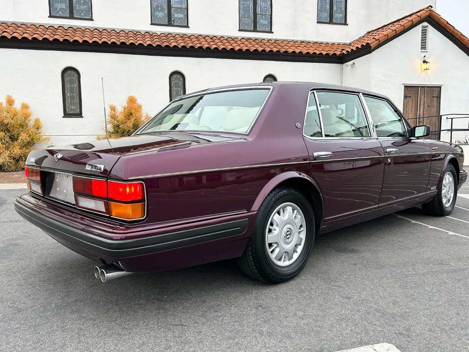 1996 Bentley Brooklands - Image 7 of 31