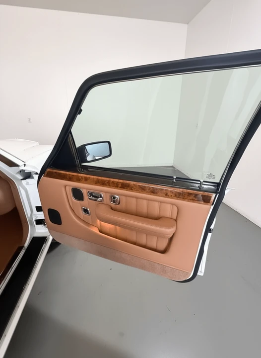 1996 Bentley Brooklands - Image 9 of 19