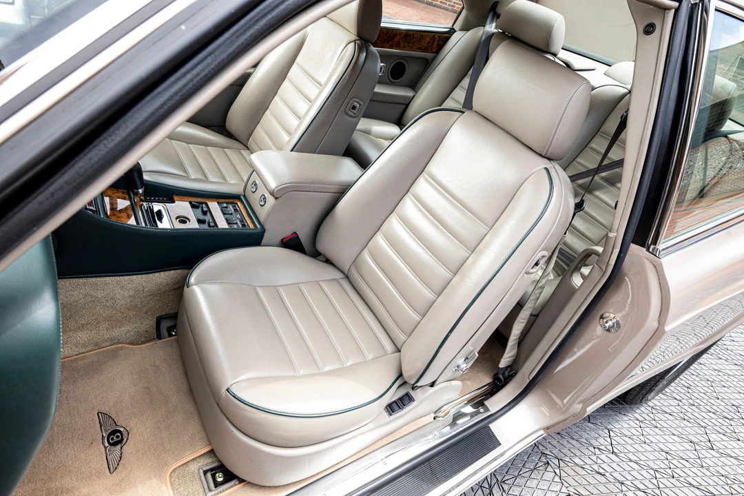 1996 Bentley Continental R - Image 30 of 31