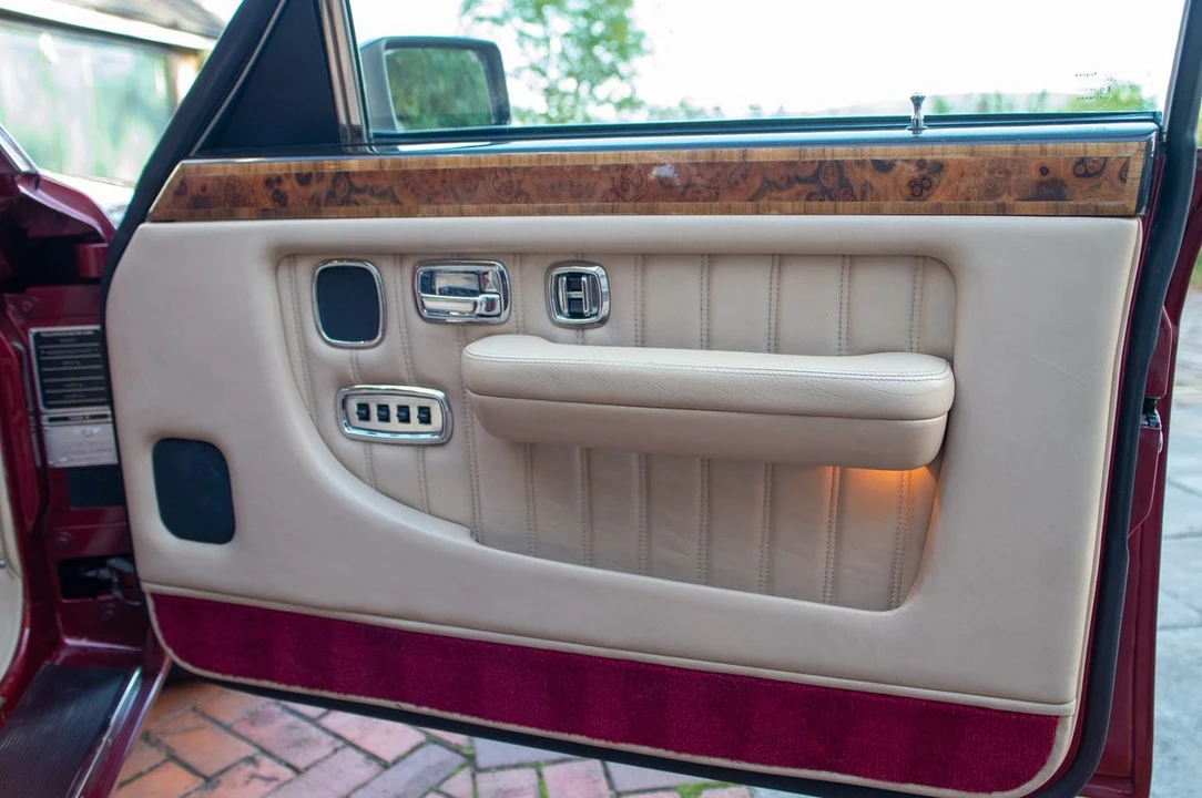 1996 Bentley Mulsanne - Image 28 of 30