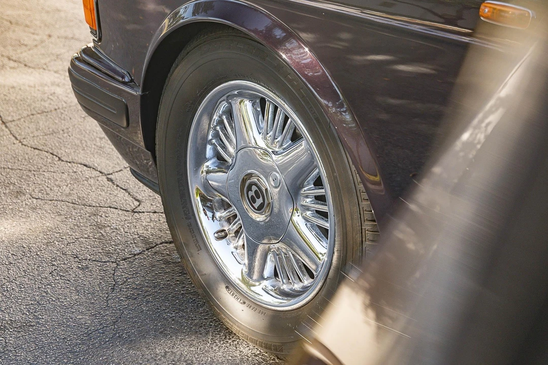 1996 Bentley Mulsanne - Image 12 of 21
