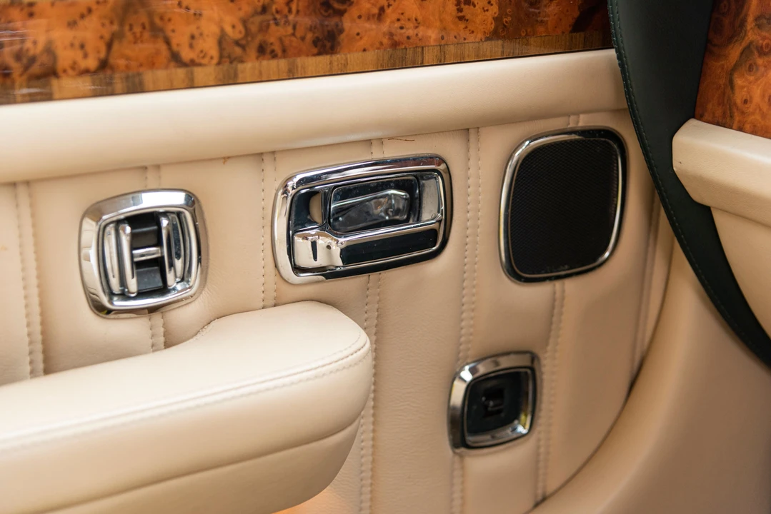 1996 Bentley Mulsanne - Image 14 of 28