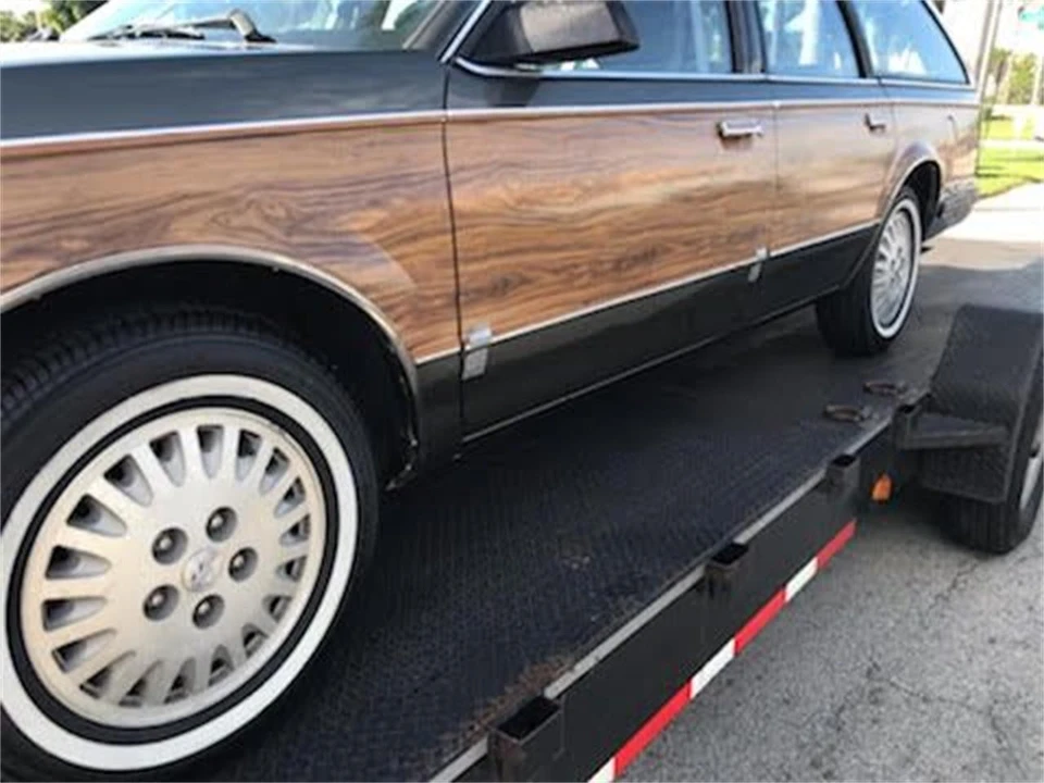 1996 Buick Century - Image 9 of 23