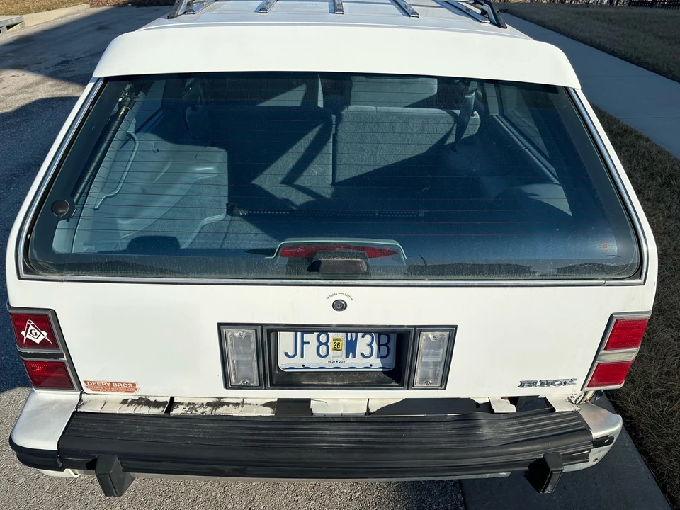 1996 Buick Century - Image 6 of 17
