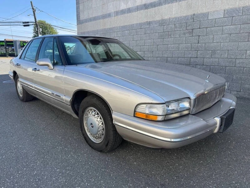 1996 Buick Park Avenue - Image 4 of 20